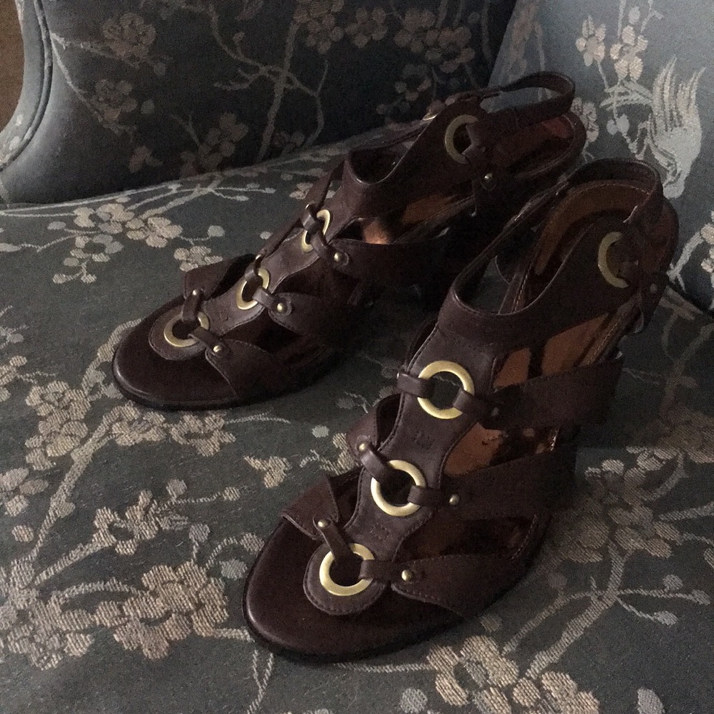 Gladiator sandals